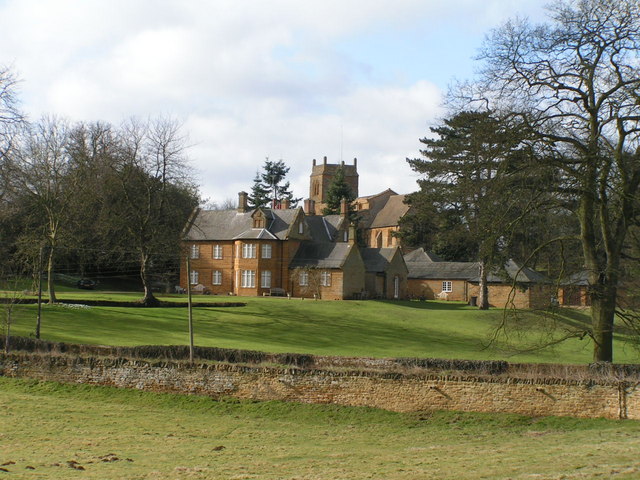 File:Harlestone House and Church - geograph.org.uk - 130470.jpg