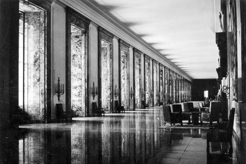 File:Bundesarchiv Bild 183-K1216-501, Berlin, Neue Reichskanzlei, Marmorgalerie.jpg
