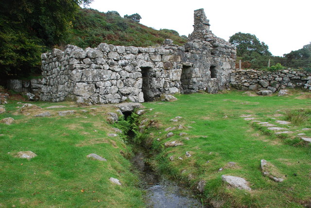 File:Ffynnon Gybi Llangybi St Cybi's Well - geograph.org.uk - 554310.jpg