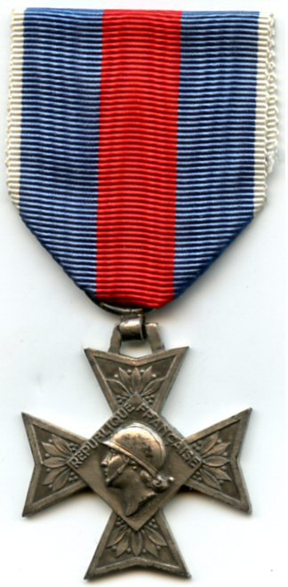 File:Chevalier Ordre du merite militaire.jpg