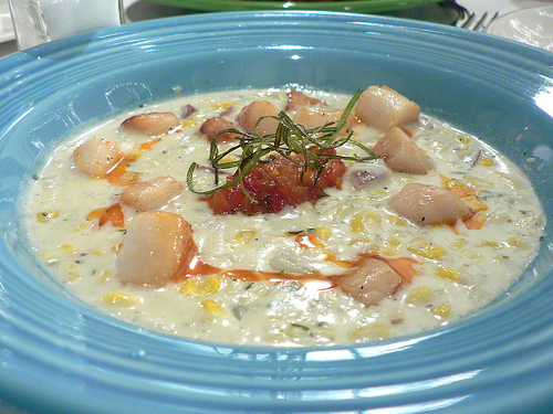 File:Scallops corn chowder.jpg