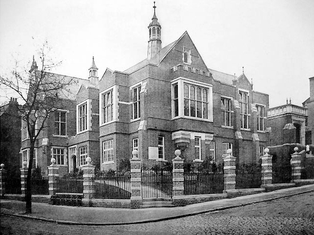 File:Hampstead Central Library (Finchley Road Library), 1900.jpg