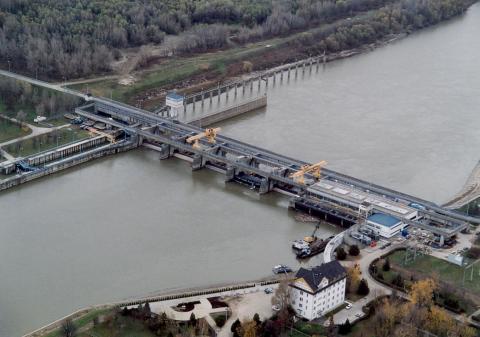 File:Kisköre.jpg