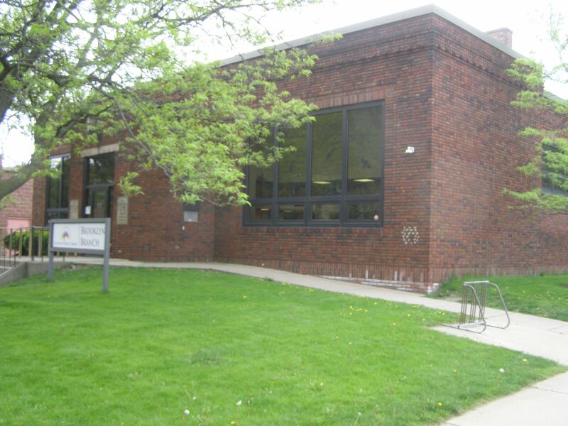File:Brooklyn Carnegie Library, Cleveland Ohio.jpg