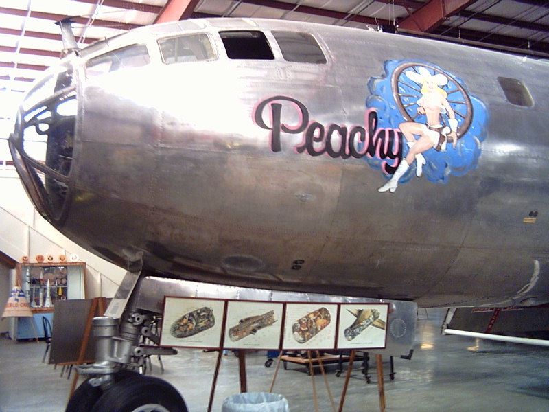 File:B29PeachyPuebloMuseum.jpg