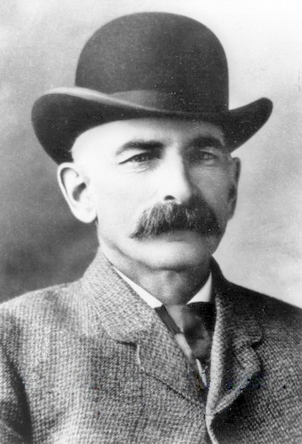 File:Henry William McKenney.jpg
