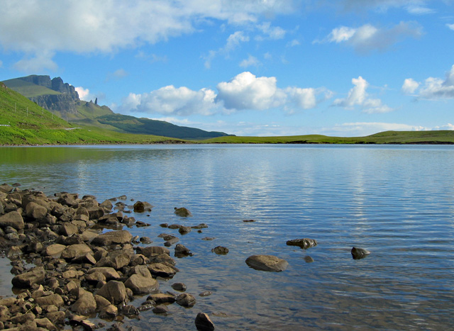 File:Loch Fada - geograph.org.uk - 856480.jpg