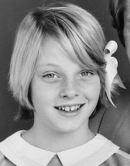 File:Paper Moon television 1974 (cropped).JPG