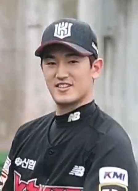 File:고영표 야구 선수.jpg