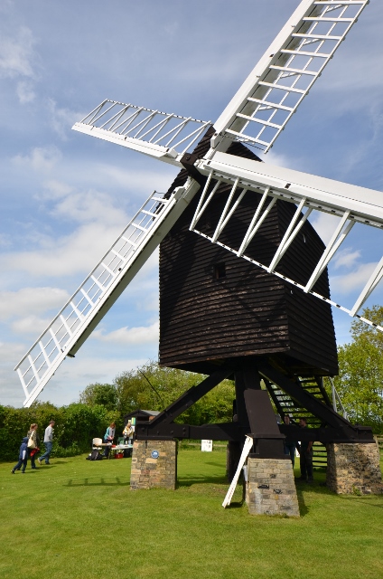 File:Bourn Postmill (geograph 4469376).jpg