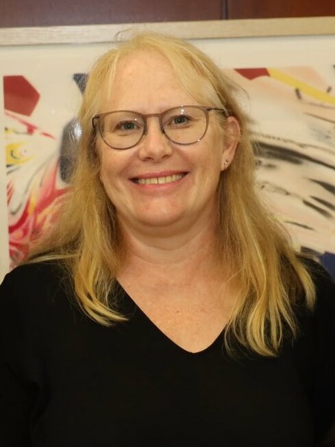 File:AMB Kwan hosts Amy Carter (cropped).jpg