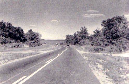 File:ON 2S La Rue Mills, 1949.png