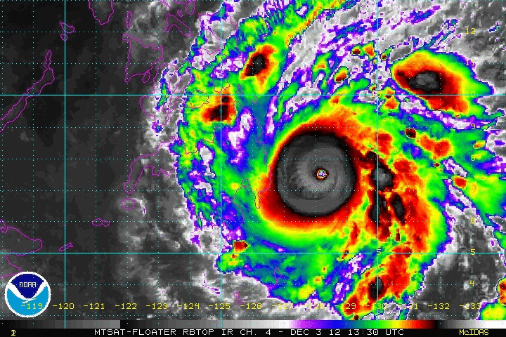 File:Typhoon Bopha 2012 making landfall.gif