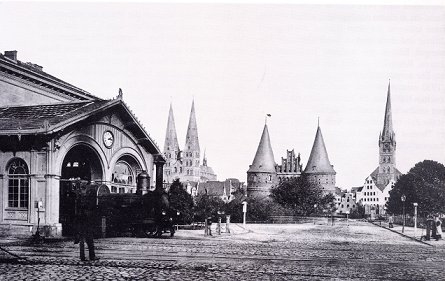 File:LBE Bahnhof.jpg