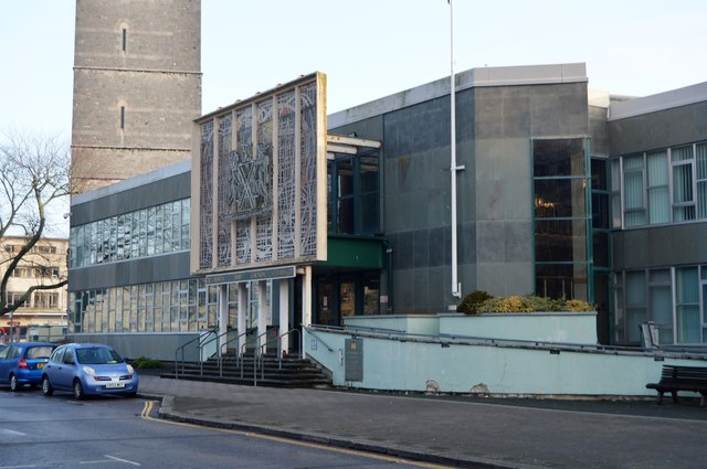 File:Plymouth Crown Courts (geograph 5765579).jpg
