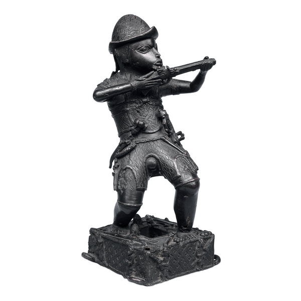 File:Bronze Figure of Portuguese Soldier.jpg