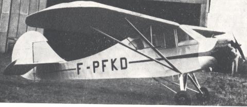 File:Roger Adam R.A.15 Major 1957.jpg