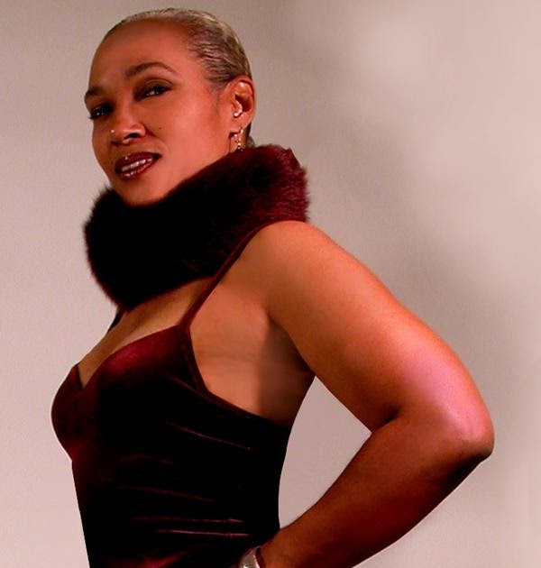 File:FONDA RAE-PHOTO.jpg