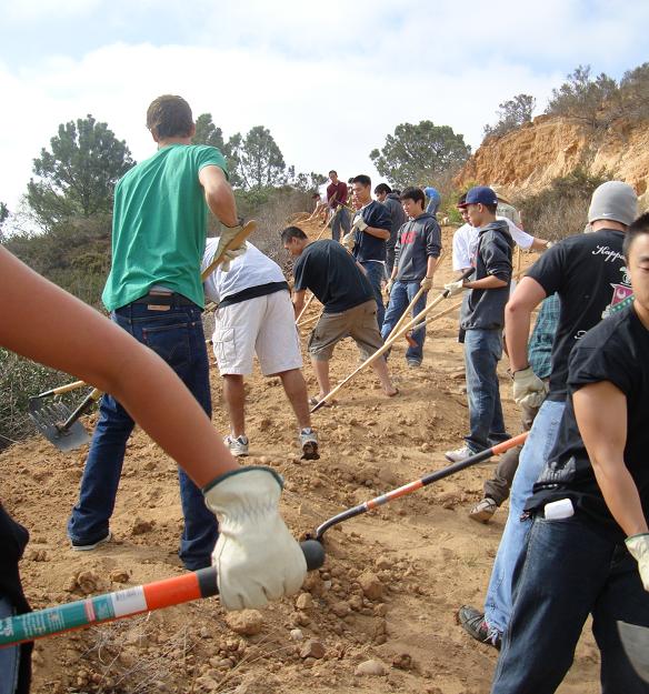 File:ESF Proud Hearts Reach Out2.jpg