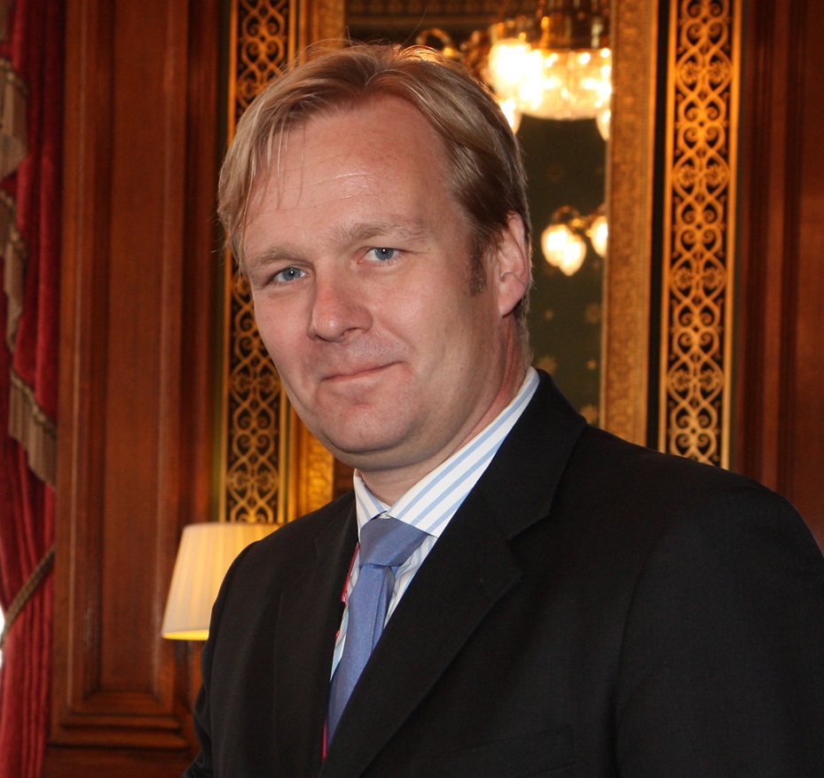 File:EU Special Representative in Bosnia and Herzegovina (6871612010) cropped.jpg