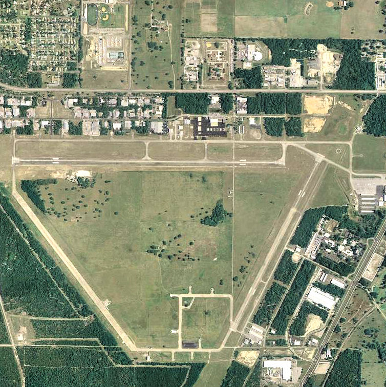 File:Hernando County Airport - Florida.jpg