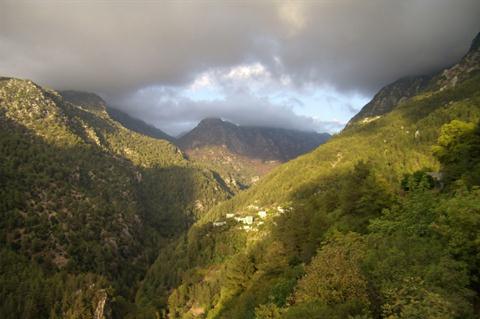 File:Jabal Moussa.jpg