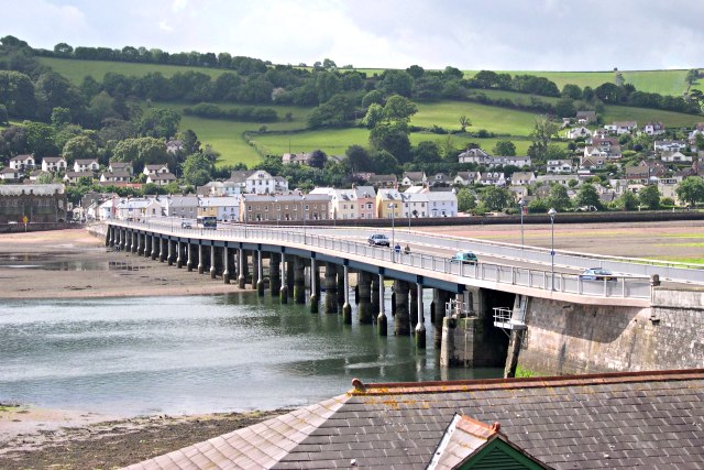 File:Shaldon Bridge.jpg