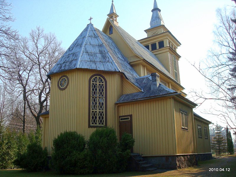 File:Костёл в Павильнисе - panoramio.jpg