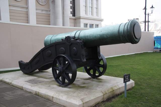 File:Turkish Cannon - geograph.org.uk - 1154540.jpg