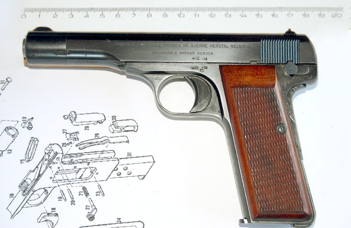 File:FN1922.jpg