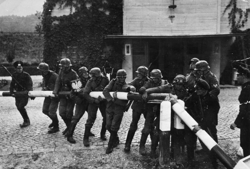 File:Bundesarchiv Bild 183-51909-0003, Polen, Schlagbaum, deutsche Soldaten.jpg