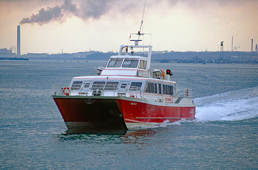 File:Red Jet 2.jpg