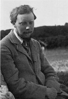 File:Clive-bell-c-1913.jpg