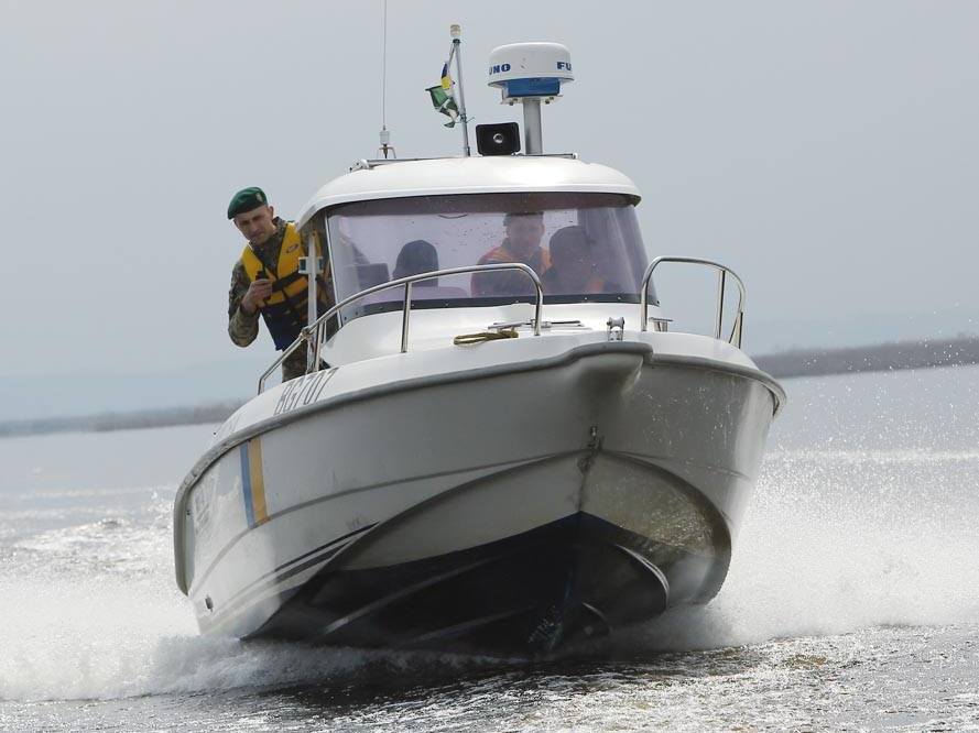 File:Ukrainian Sea Guard BG707.jpg