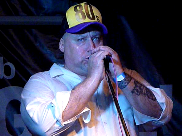 File:Kagadeev sergey-live at Gogol club.png