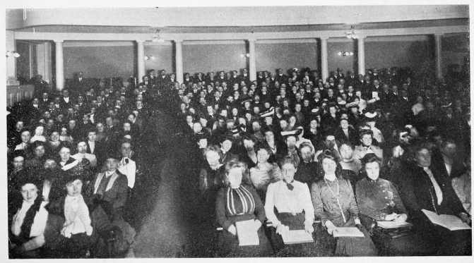 File:1903 PotterHall Boston chorus rehearsal HHSociety.png