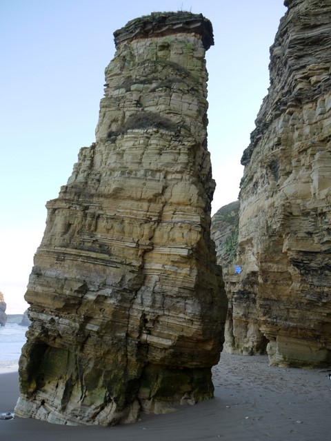 File:'Lot's Wife' sea-stack, Marsden Bay - geograph.org.uk - 1637633.jpg