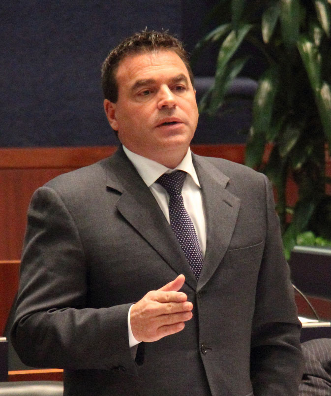 File:Giorgio Mammoliti - 2013 (cropped).jpg
