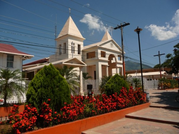 File:ProgresoCathedral.jpg