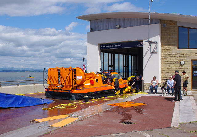 File:RNLI Hovercraft Station - geograph.org.uk - 4055599.jpg