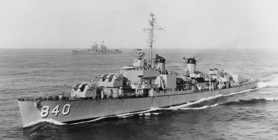 File:USS Glennon (DD-840) underway in 1948.jpg