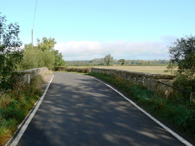 File:Hannington Bridge.jpg
