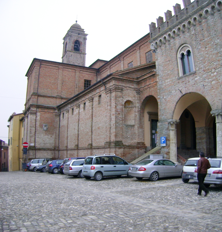 File:Duomo Bertinoro 3.JPG