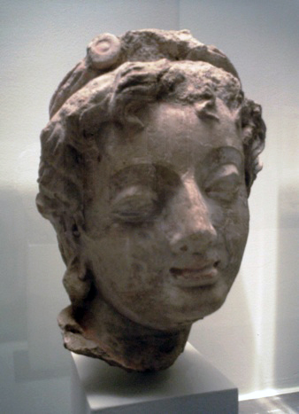 File:Hadda Buddha Portrait5.JPG