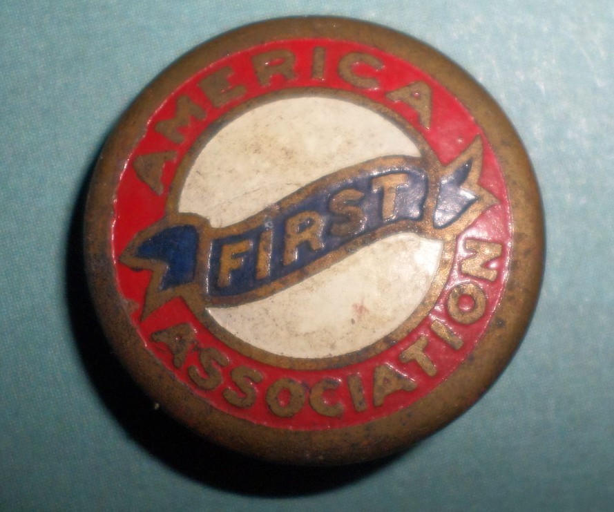 File:America First Association Button 1917.JPG