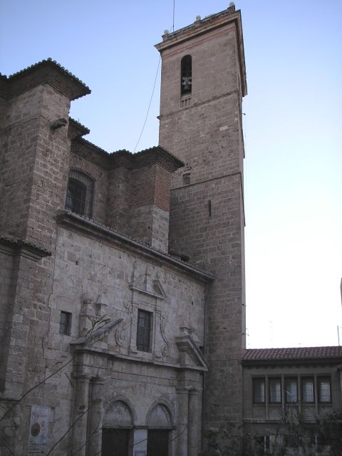File:Catedral segorbe.jpg