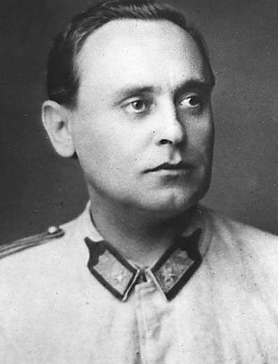 File:Ferenc Szálasi (3x4 cropped).jpg