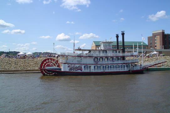 File:SprtPeoriaGrandExcursion06282004.jpg