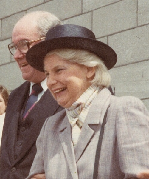File:Jeanne Sauvé 1984 Ottawa Canada (crop).jpg