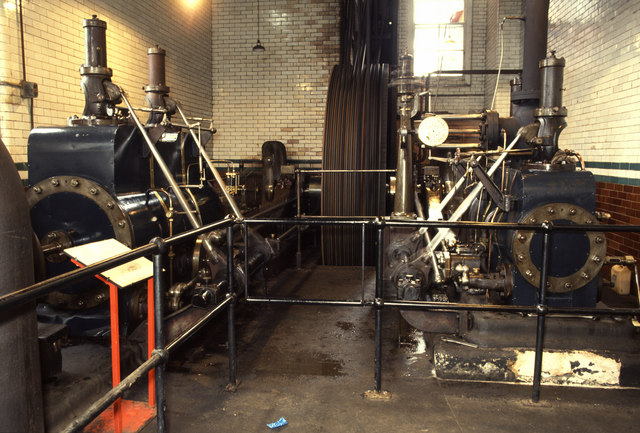 File:Coldharbour Mill steam engine - geograph.org.uk - 682088.jpg